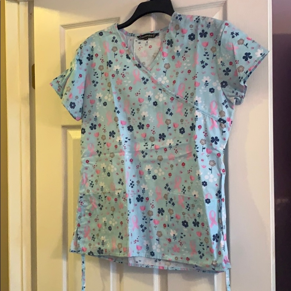 Scrub top
